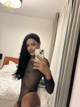 RebecaCastro 7257588