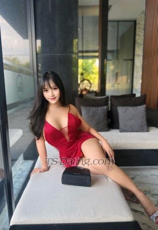 trans girl Reeya2019 6764002