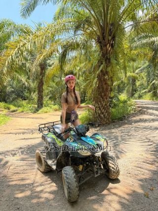 trans girl Reyaya 7117625 trans girl Reyaya 7117625