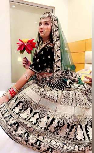 trans girl RishikaRoy 5677484