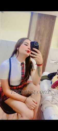 trans girl RishikaRoy 9537298
