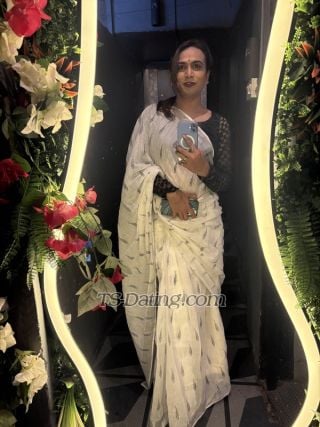 trans girl Riyaa914 1143613 trans girl Riyaa914 1143613