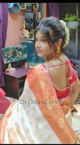 trans girl Rose9804 9499088