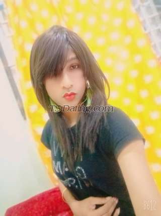 trans girl Roseangle 9611765 trans girl Roseangle 9611765