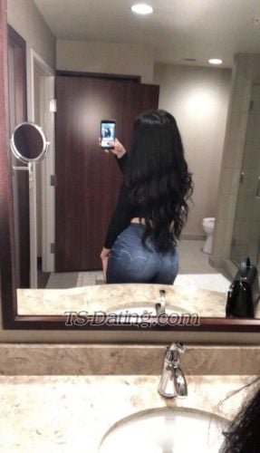 trans girl Rozzeh 2131426 trans girl Rozzeh 2131426