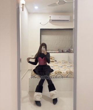 trans girl RubyLane 6506391