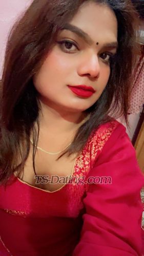 trans girl RuchiDixit 1590691 trans girl RuchiDixit 1590691
