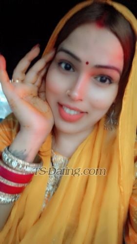 trans girl RuchiSingh 0968972 trans girl RuchiSingh 0968972