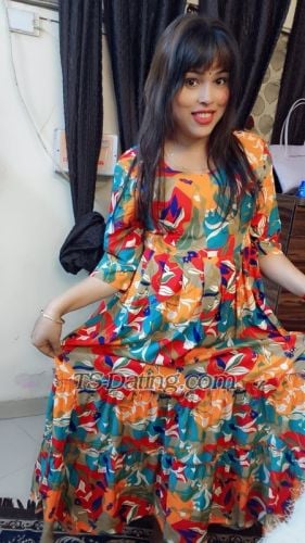 trans girl RuchiSingh 0969062 trans girl RuchiSingh 0969062