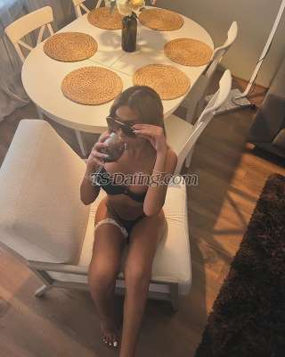 trans girl razaan88 9980273 trans girl razaan88 9980273