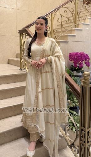 transsexual escort / rebelroyalty / India