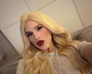 Shemale-SANDRADUDAME-8638282 