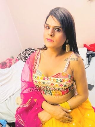 trans girl SOFIEBIGCOCK 4898480 trans girl SOFIEBIGCOCK 4898480