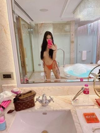 Samanthaace-1911678 