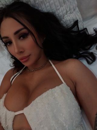 Samanthaace-1911712 