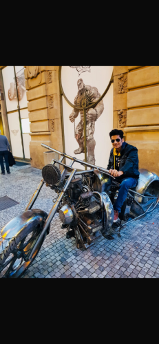 Hombre - Sameer230187 - India