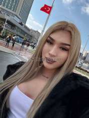 Sarah SarahBlondie SarahBlondie Istanbul Transex Je suis une transsexuelle préopératoire entièrement fonctionnelle et polyvalente avec une grosse bite, une personnalité amicale et compréhensive, passable et jolie, mince et sexy, intelligente et instruite. J'ai aussi un joli visage, un grand sourire, un magnifique cul rond, des yeux marrons, des courbes de tueur, de longues jambes galbées et une peau douce comme un bébé. En tant qu'accompagnatrice indépendante, je vous offre qualité, sécurité, temps libre et préfère limiter mes clients à ceux qui, selon moi, auront une alchimie avec moi. Je suis une personnalité très charmante et extravertie et je sais comment vous faire sentir détendu et à l'aise en ma compagnie, ce qui permet même à la personne la plus nerveuse ou anxieuse de se sentir à l'aise et détendue en ma compagnie. Prêt à vous offrir la séance la plus agréable, exclusive et totalement inoubliable que vous ayez jamais vécue. Mon objectif est de réaliser votre fantasme et de vous faire revenir pour en savoir plus.