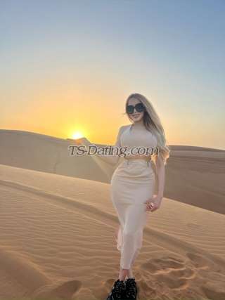 trans girl Sarahsensations 6452371 trans girl Sarahsensations 6452371