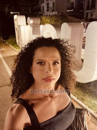 trans girl SashaFerrari 2776119