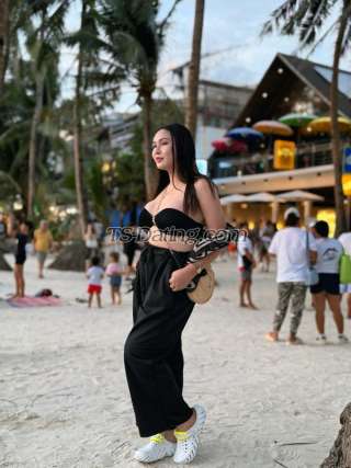 trans girl SaucyMia 1251860 trans girl SaucyMia 1251860