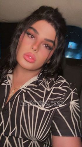 trans girl Shaghaf 2199533