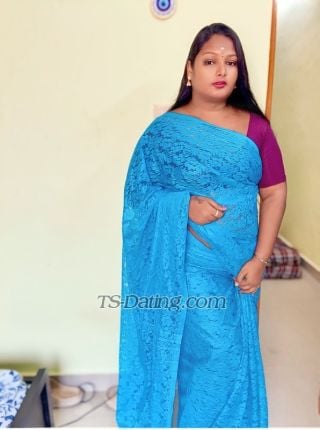 trans girl ShivanyaTrans 0375563