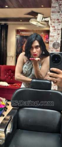 trans girl Shivi896 1805375