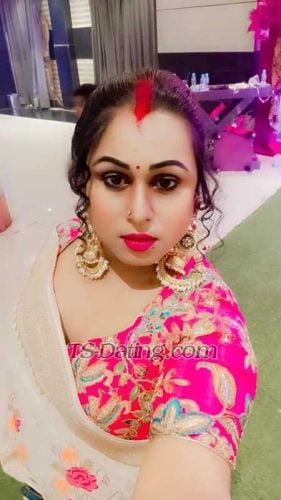 Shemale Escort - Shona Roy - India