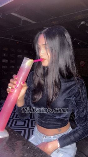trans girl SilkNain 0716811