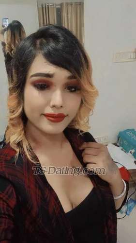 trans girl Simmy 1647118 trans girl Simmy 1647118