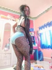 SizzlingPriya Bangalore TS escort 