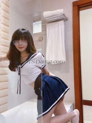 trans girl Snowz22165 0046659 trans girl Snowz22165 0046659