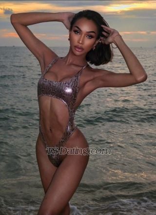 trans girl Somonn 8897029