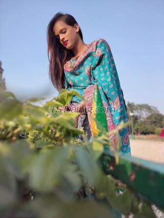 trans girl SomyaJaan 6418146 trans girl SomyaJaan 6418146