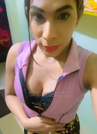 transsexual escort / Sukanya V / India
