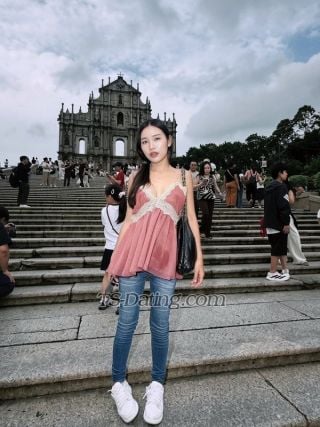 trans girl Suthida 7853402 trans girl Suthida 7853402