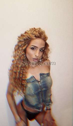 trans girl Suziii 5876633 trans girl Suziii 5876633
