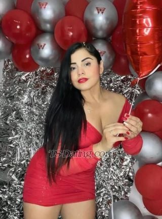 trans girl SwtsexySonia 6621183