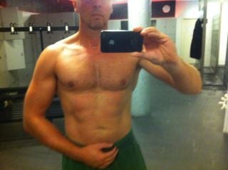 Male / shape34 / Netherlands