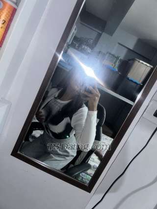 sofialovee Ladyboy Escort - Manila Philippines - TS-DATING.COM @ ts-dating.com