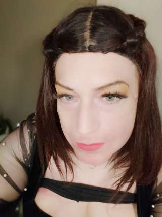 Crossdresser from Canada