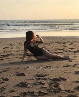 trans girl TSRoss 9403076