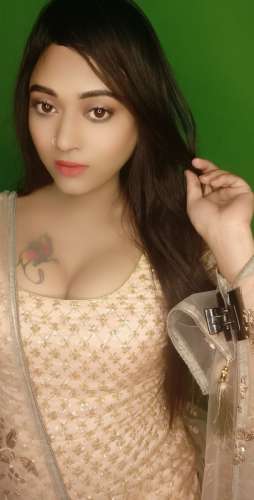 trans girl stunniglayra 7018955