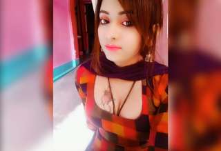 trans girl stunniglayra 7084012