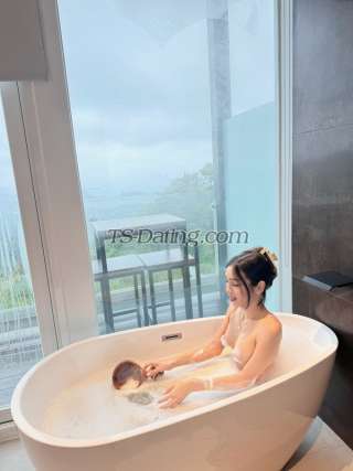 trans girl Thanarin 0945344