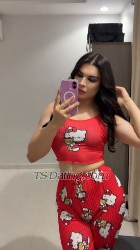 trans girl Theonlyqamar 2010090