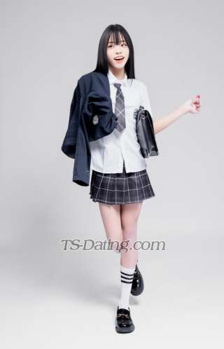 trans girl Tichapapron 9906058 trans girl Tichapapron 9906058
