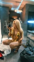 Tisay Central Transex Я – пленительное сочетание филиппинского очарования и австралийской привлекательности: весёлая, жизнерадостная и невероятно красивая. Мне нравится контролировать ситуацию и давать волю своей дикой натуре в спальне, делая каждый момент незабываемым. Уверенная в себе и властная, я люблю быть главной и поддерживать высокий уровень энергии. Я умею поддерживать увлекательную беседу и люблю устанавливать более глубокие связи. Глупым парням не стоит сюда обращаться — я ценю ум и остроумие, и меня устраивают только безопасные и гигиеничные встречи. Гигиена — мой главный приоритет, поэтому каждый опыт должен быть одновременно захватывающим и безопасным. Если вы готовы провести ночь, полную веселья, страсти и безудержного удовольствия, я здесь, чтобы сделать её незабываемой.