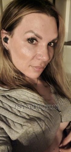 trans girl Titcziana 9455615