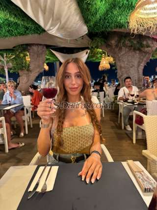 trans girl TopMarre 7714732 trans girl TopMarre 7714732